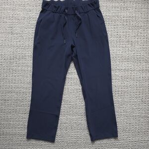 Lululemon On The Fly Crop Pants - 23 Inch Navy